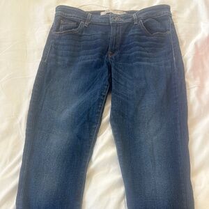 Women’s guess jeans size 30 power curvy mid rise